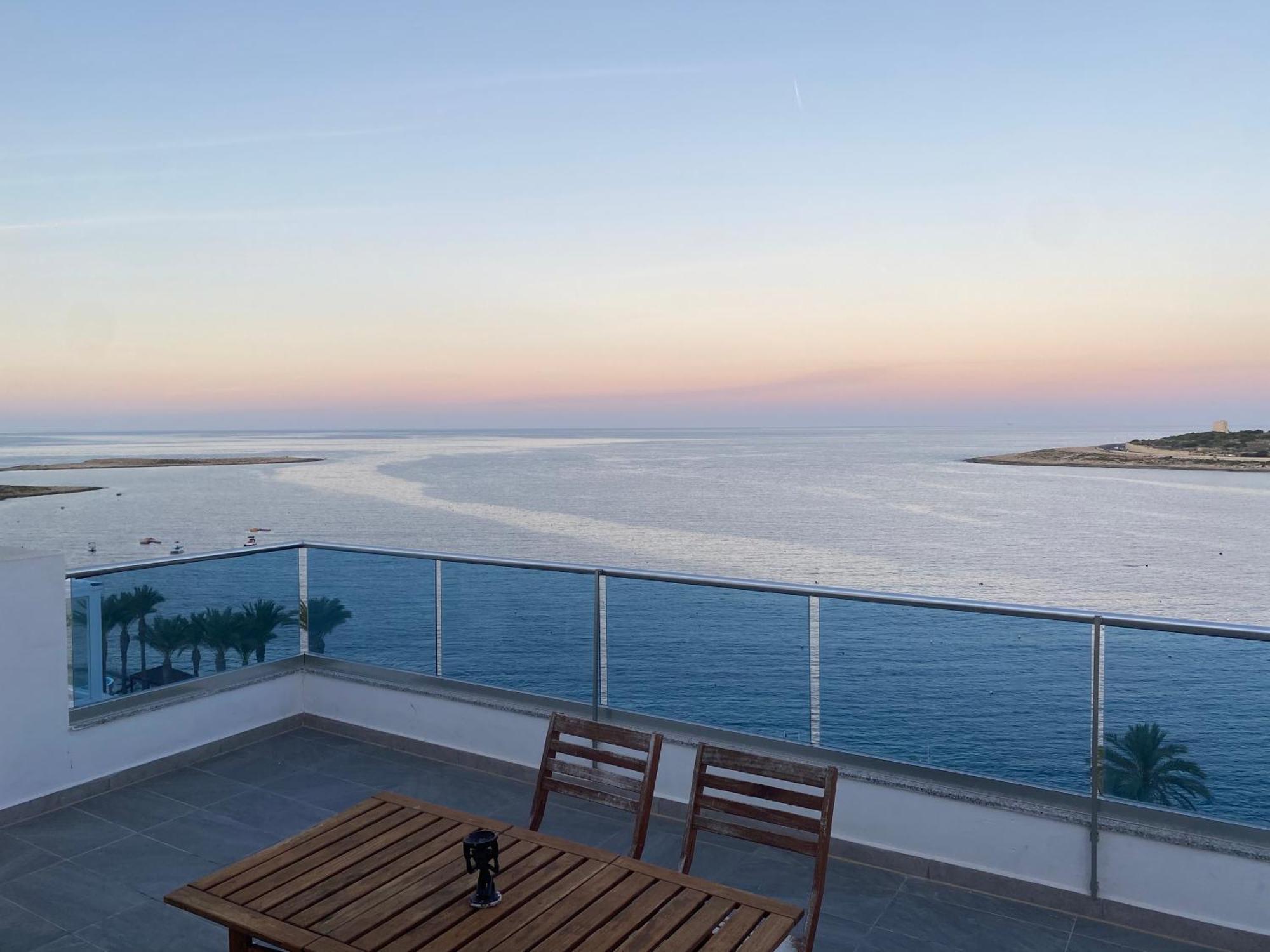 Sunrise Bay Apartments - Frontline Sea Views St. Paul's Bay Exterior photo